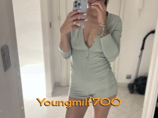 Youngmilf700
